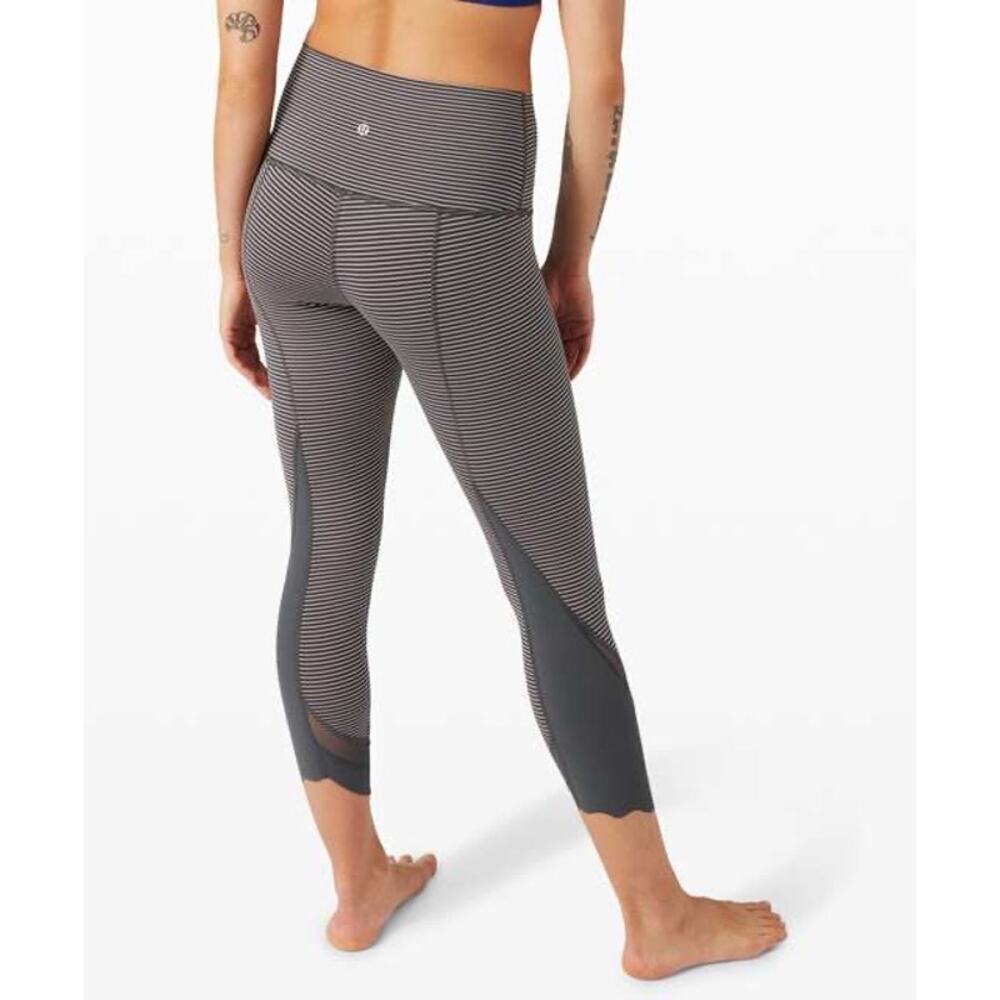 Lululemon Wunder Under Crop Mesh Stripe Leggings | Size 6 (Est.)